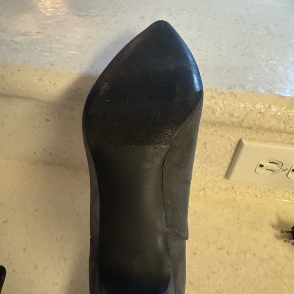 Gap Elegant Gray Women's Ankle Boots - Picture 5 of 5